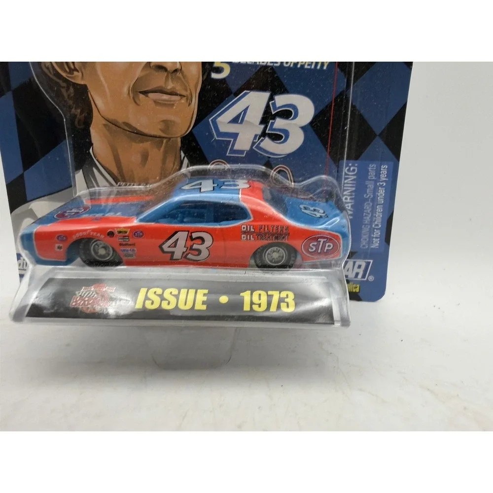 1999 Racing Champions Richard Petty #43 1973 Dodge Charger STP NASCAR